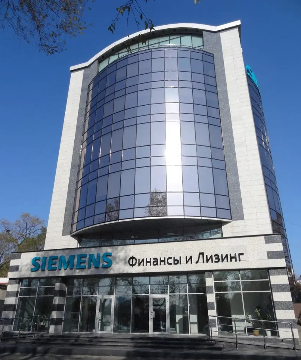 Оценка обслуживания и разработка стандаров как преимущество лидера