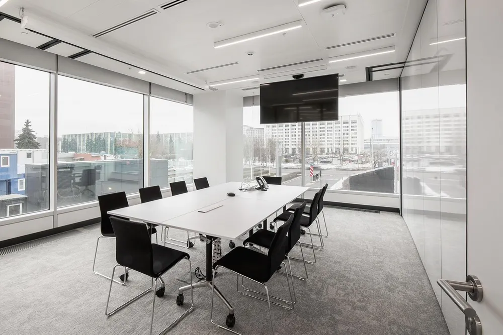 "Жесткие переговоры" повышают продажи ВИЧ-направления