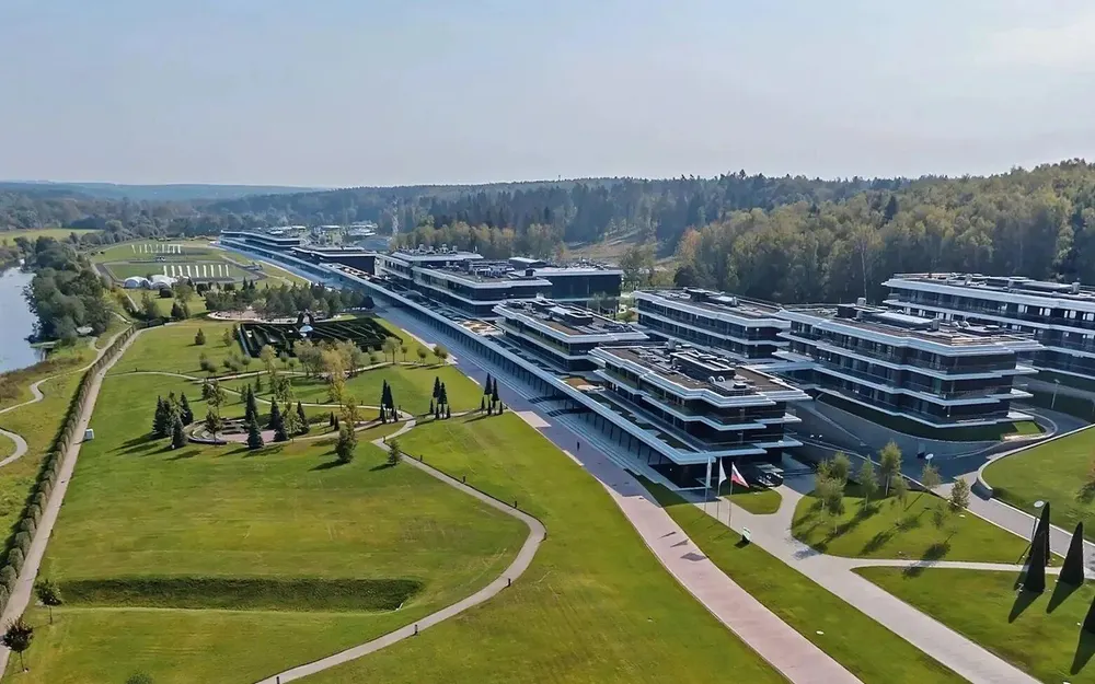 Результативные сложные переговоры с важнейшими контрагентами