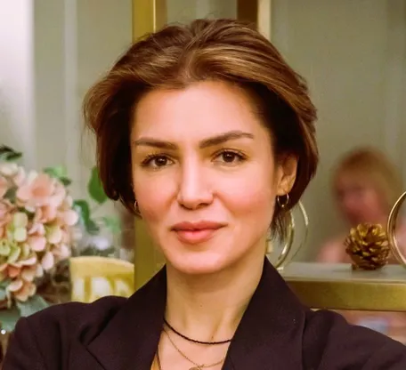 МЕДНАЯ ГОРА
Елена Рыженко